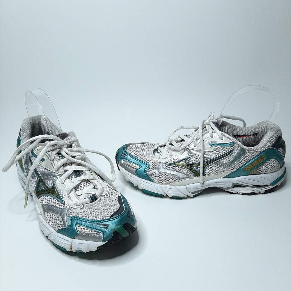 Mizuno Wave Inspire 4 Women's Running Shoes Size 9